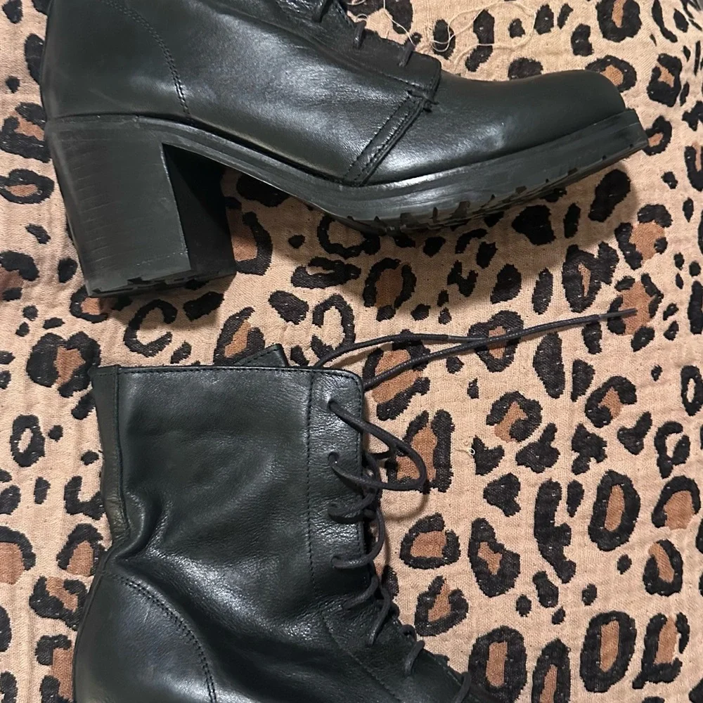 Frye Black Lace Up Leather Boots - Picture 8 of 9